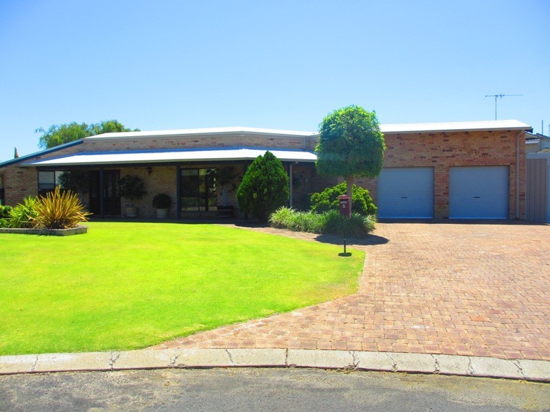 5 Plover Court, Busselton WA 6280