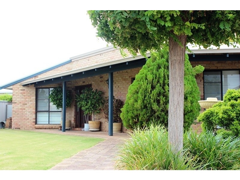 5 Plover Court, Busselton WA 6280