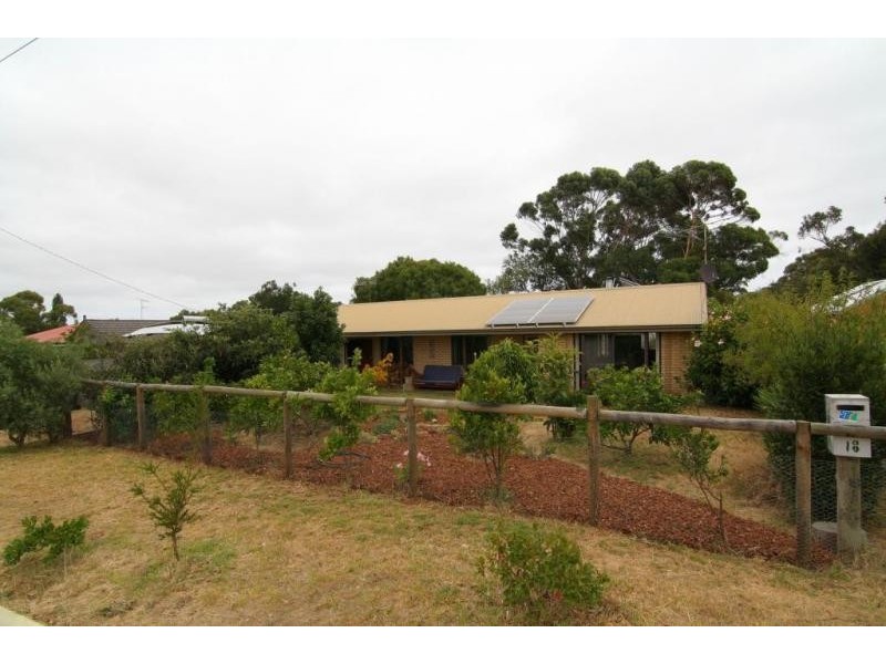 18 Bovell Avenue, Margaret River WA 6285