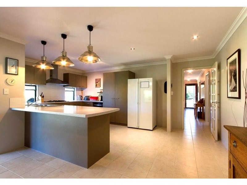 67 Broadwater Boulevard, Broadwater WA 6280