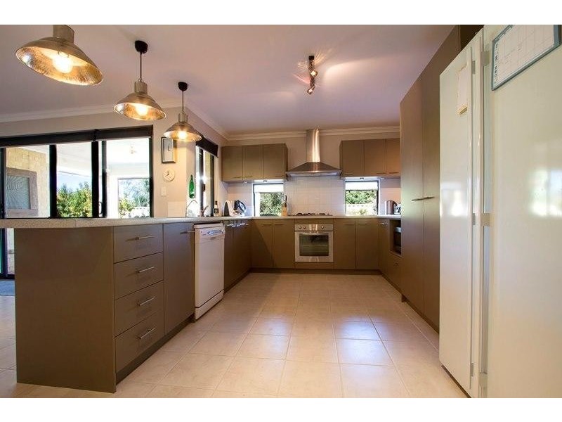 67 Broadwater Boulevard, Broadwater WA 6280