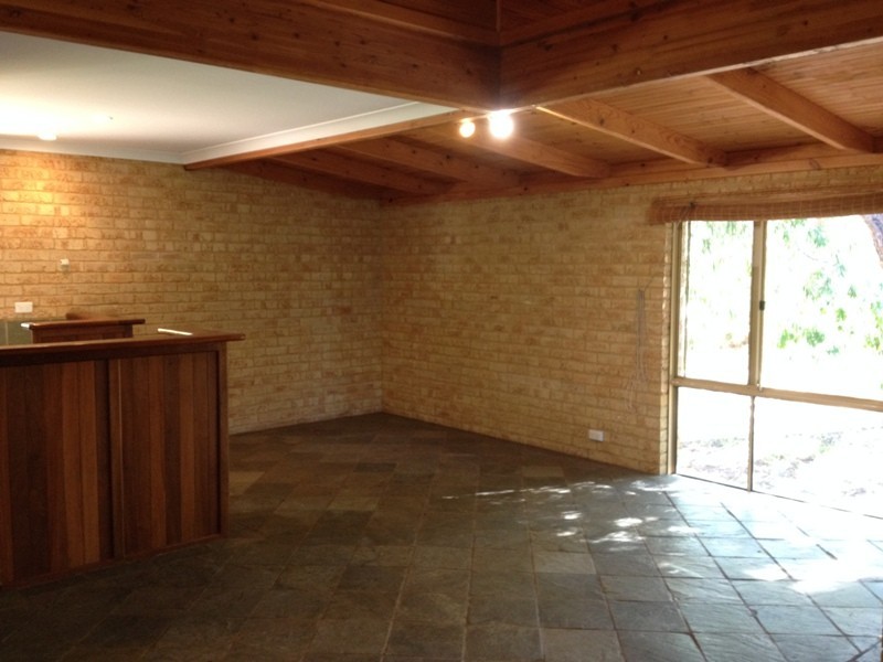 8 Geographe Close, Dunsborough WA 6281