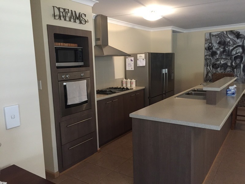 130 Hadfield Avenue, Broadwater WA 6280