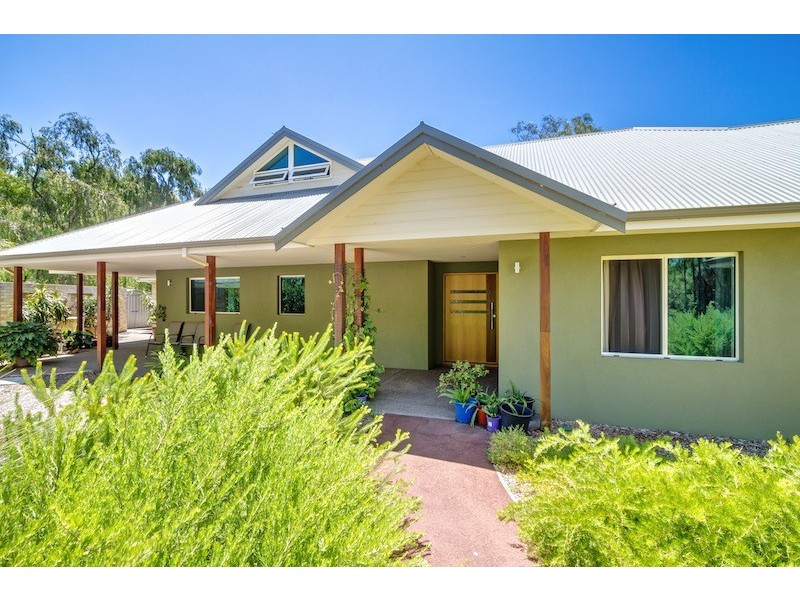 37 Angus Close, Bovell WA 6280