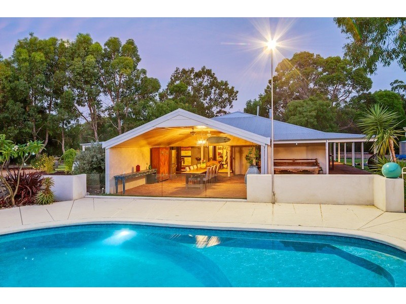 29 Koopin Drive, Quedjinup WA 6281