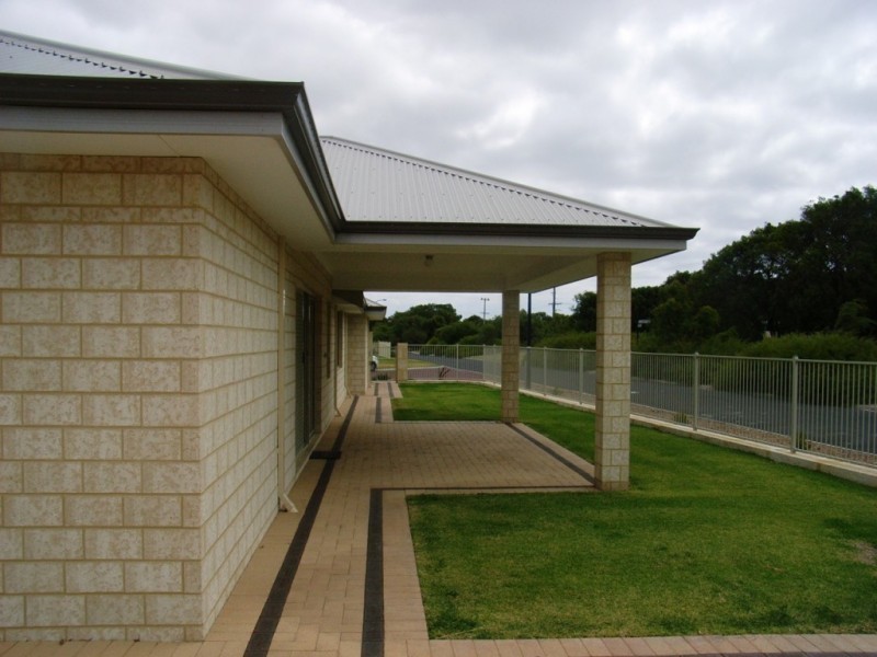 24 Clematis Way, Broadwater WA 6280