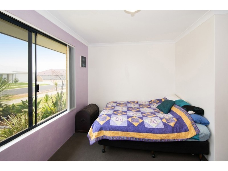 8 Lavender Gardens, Yalyalup WA 6280