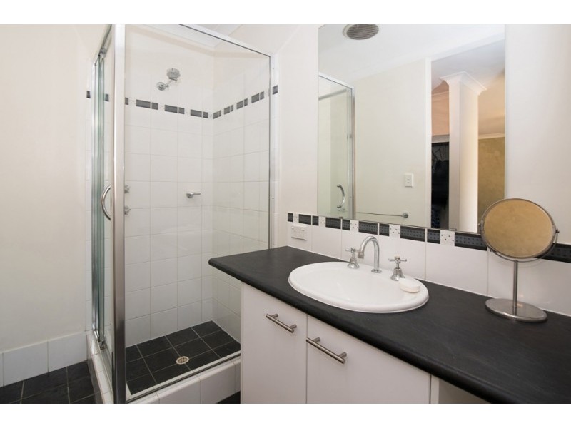 8 Lavender Gardens, Yalyalup WA 6280