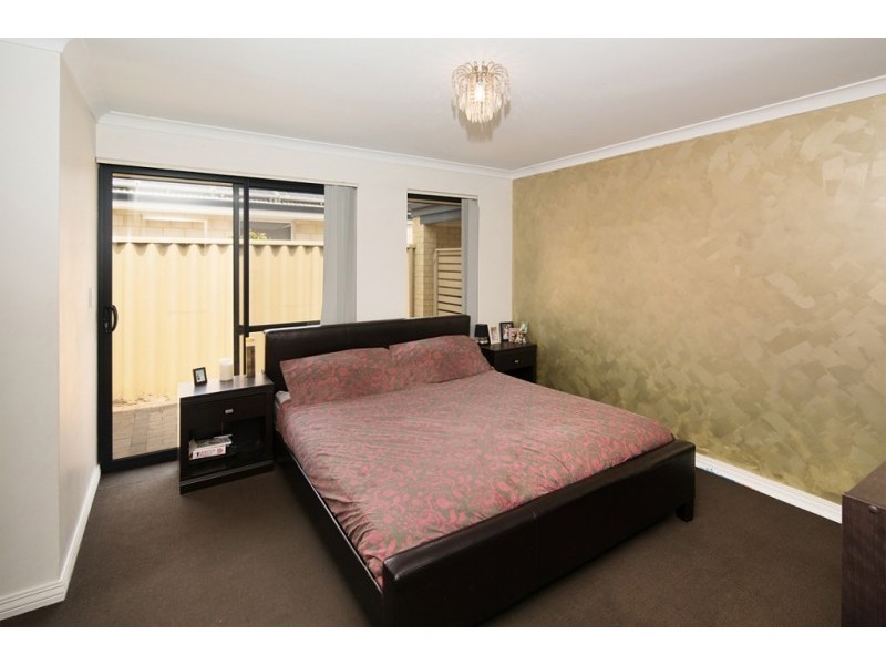 8 Lavender Gardens, Yalyalup WA 6280