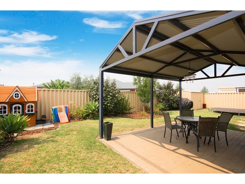 8 Lavender Gardens, Yalyalup WA 6280