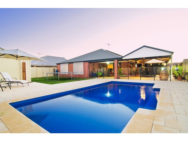 16 Haifordshire Loop, West Busselton WA 6280