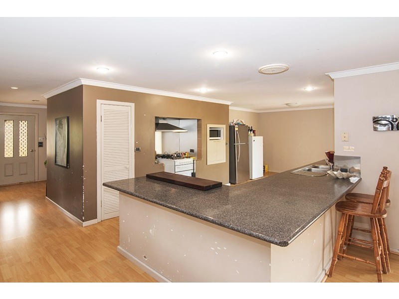 4 Marshall Street, Quindalup WA 6281