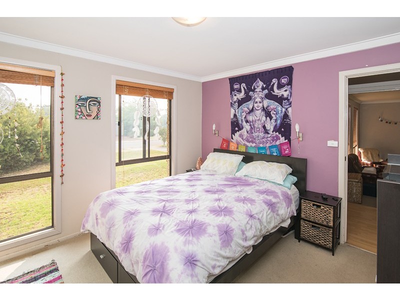 4 Marshall Street, Quindalup WA 6281