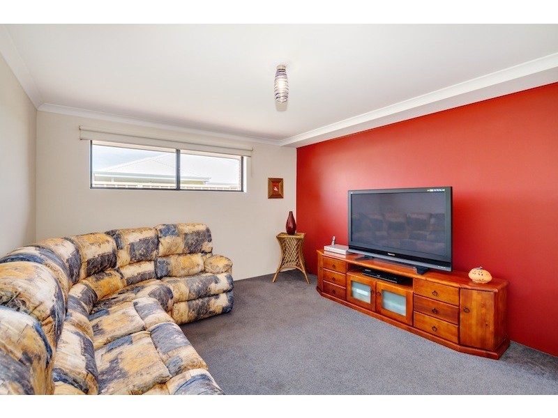 4 Toolburra Pass, West Busselton WA 6280