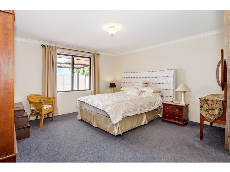 4 Toolburra Pass, West Busselton WA 6280