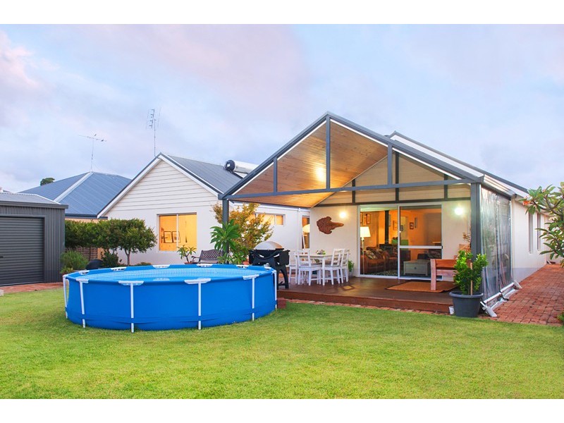 24 Sloop Loop, Dunsborough WA 6281