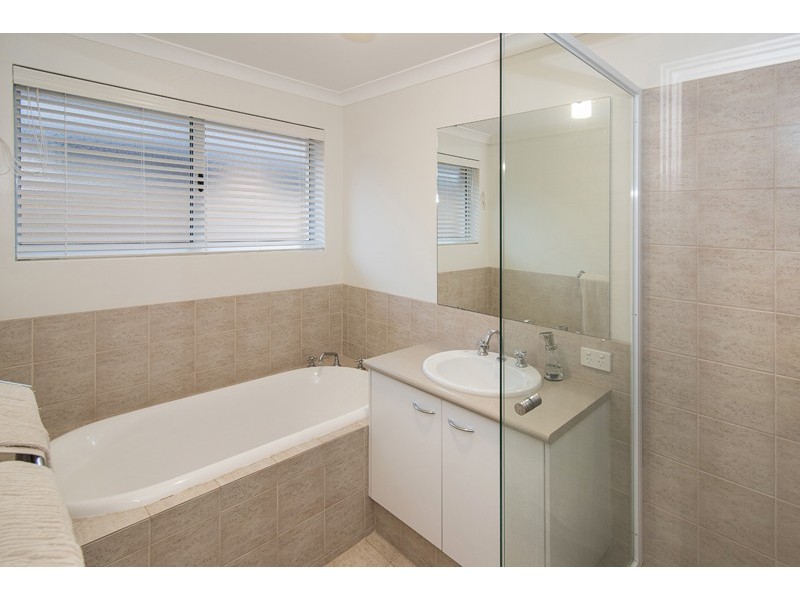 24 Sloop Loop, Dunsborough WA 6281