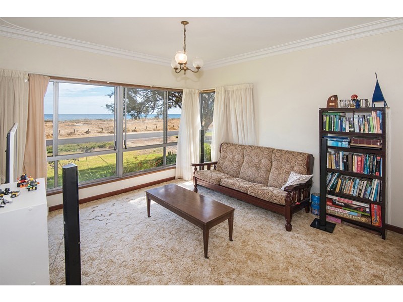 742 Geographe Bay Road, West Busselton WA 6280