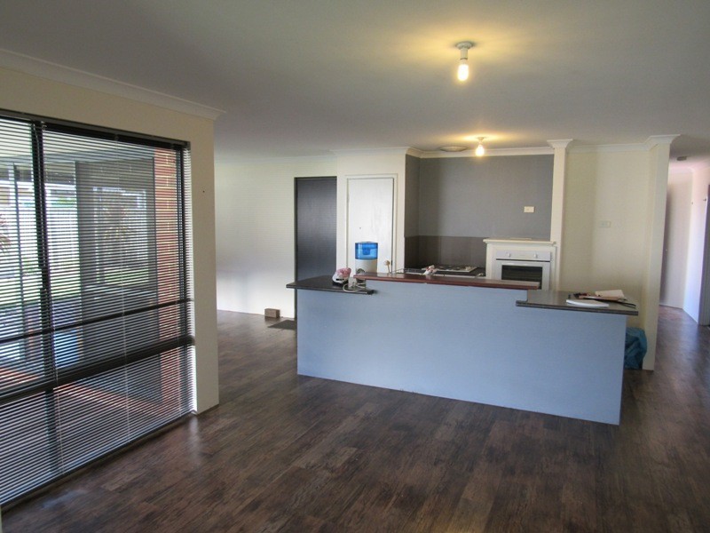 14 Bosworth Bend, West Busselton WA 6280