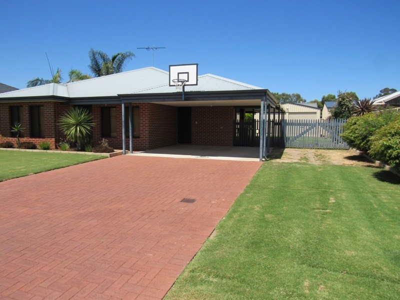 14 Bosworth Bend, West Busselton WA 6280