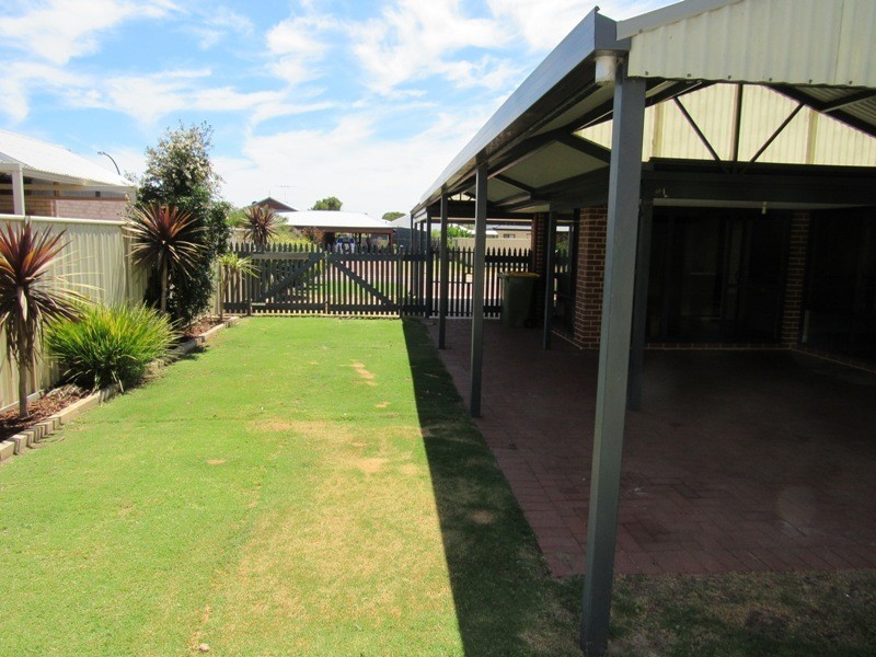 14 Bosworth Bend, West Busselton WA 6280