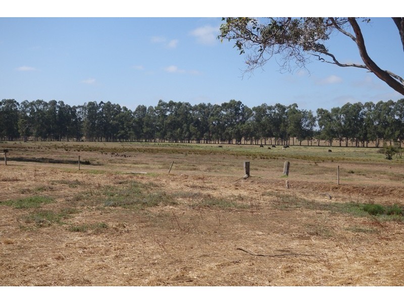 Bussell Highway Living Springs, Cowaramup WA 6284