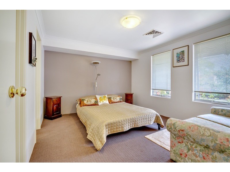 1/2 Harrier Cove, Geographe WA 6280