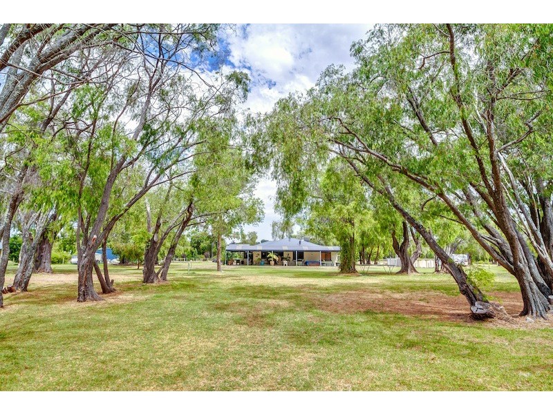 6 Woolgar Retreat, Yalyalup WA 6280