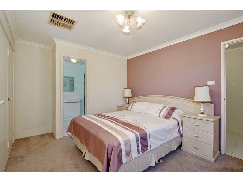 31 Avocet Boulevard, Geographe WA 6280