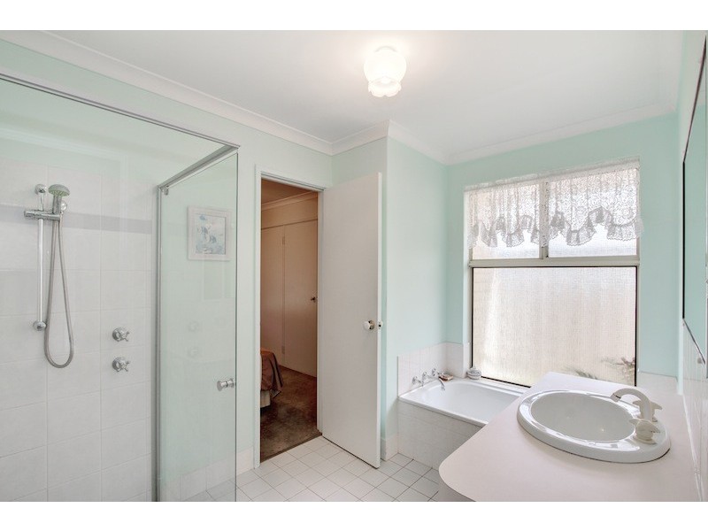 31 Avocet Boulevard, Geographe WA 6280