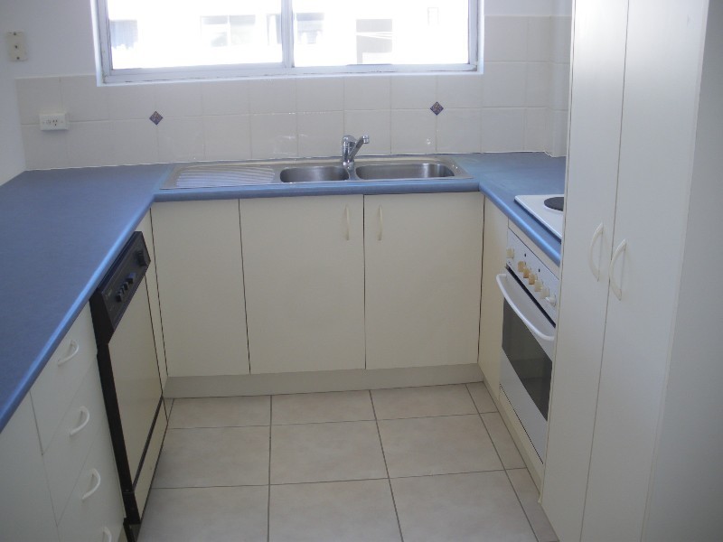 4/4 Margaret Street, Kings Beach QLD 4551