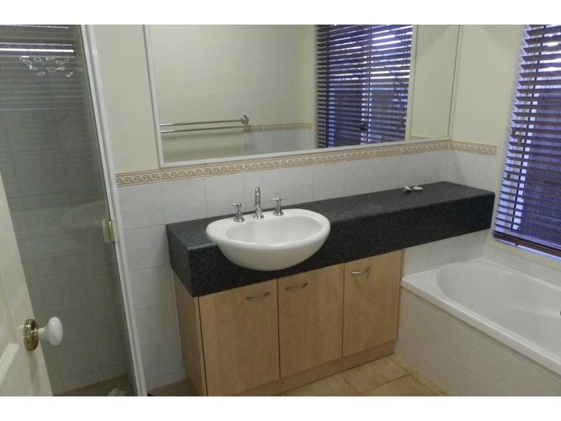 13 Gradorean Street, Pelican Waters QLD 4551