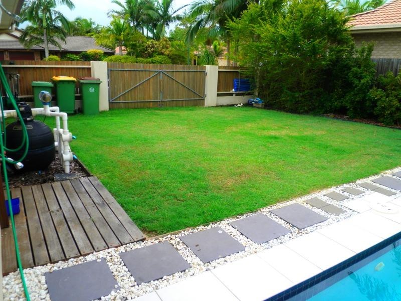 18 Otter Court, Pelican Waters QLD 4551