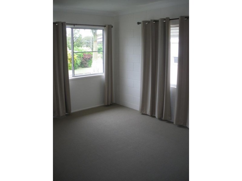 1/5 Churchill Street, Golden Beach QLD 4551