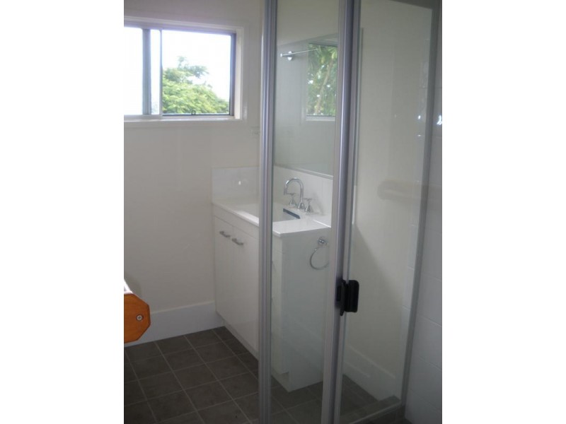 1/5 Churchill Street, Golden Beach QLD 4551