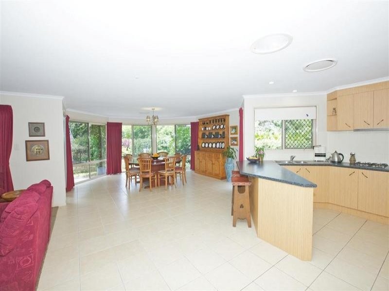 3 Rainforest Drive, Meridan Plains QLD 4551