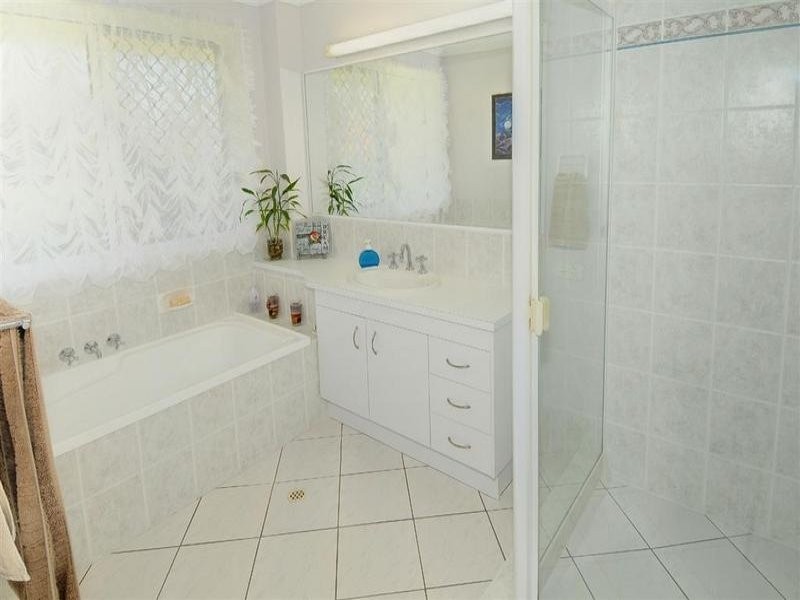 2/29 Parklands Boulevard, Little Mountain QLD 4551