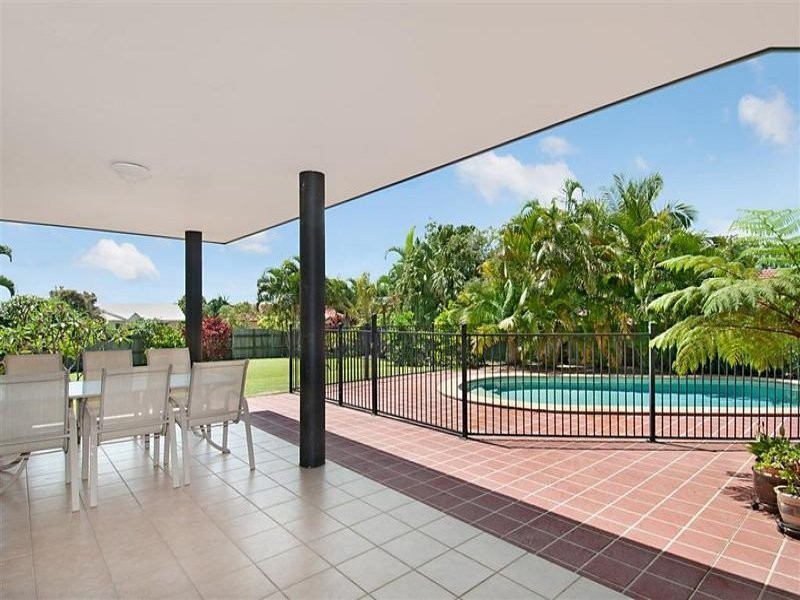 11 Homestead Drive, Little Mountain QLD 4551