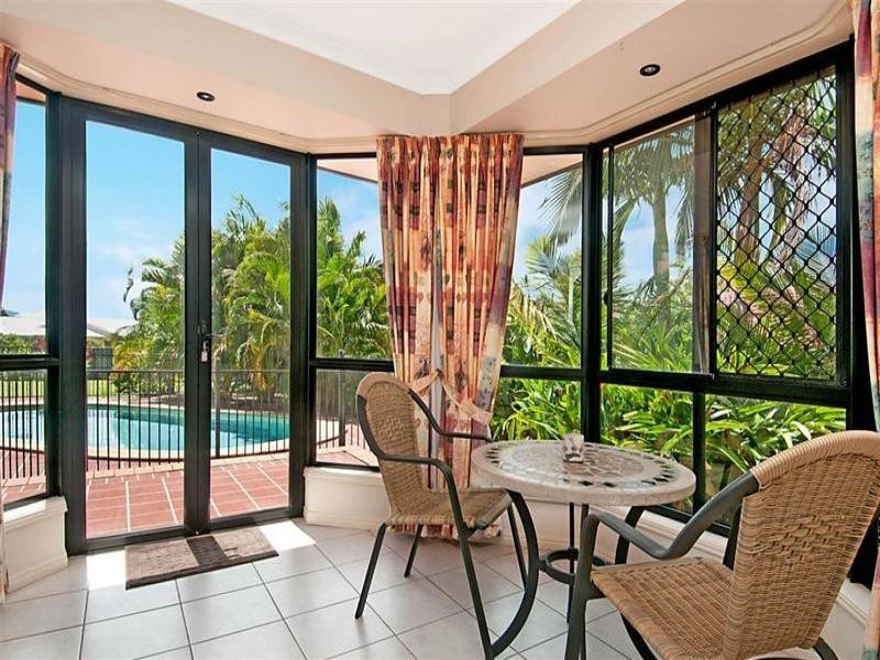 11 Homestead Drive, Little Mountain QLD 4551