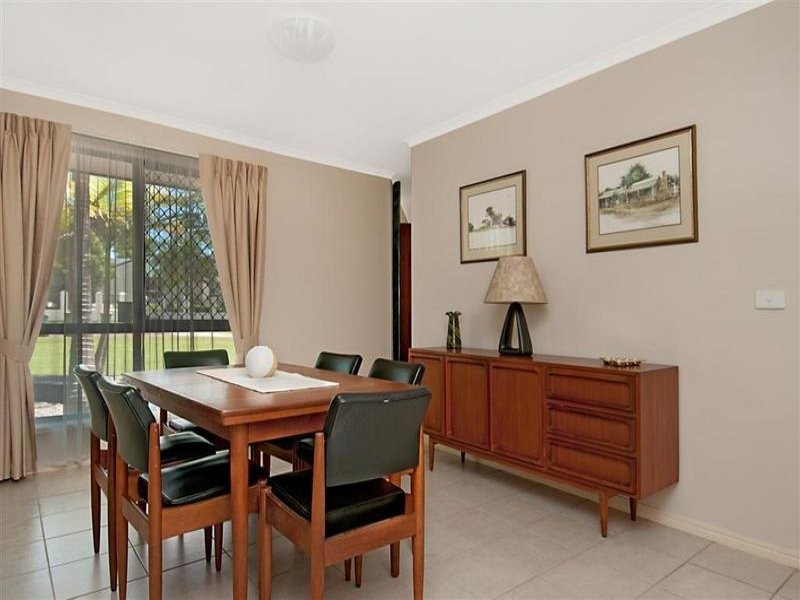 11 Homestead Drive, Little Mountain QLD 4551