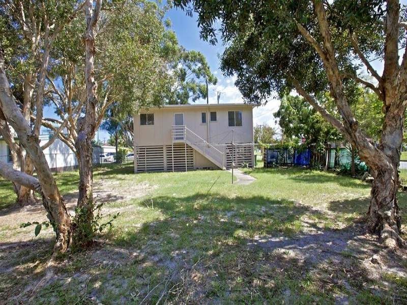 13 Nelson Street, Golden Beach QLD 4551