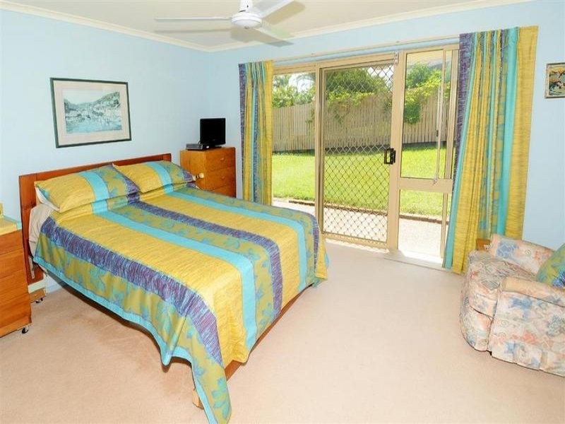 12 Cromwell Street, Battery Hill QLD 4551
