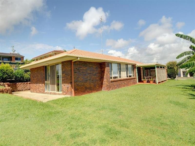 12 Cromwell Street, Battery Hill QLD 4551