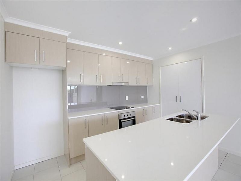 16 Cumberland Crescent, Caloundra QLD 4551