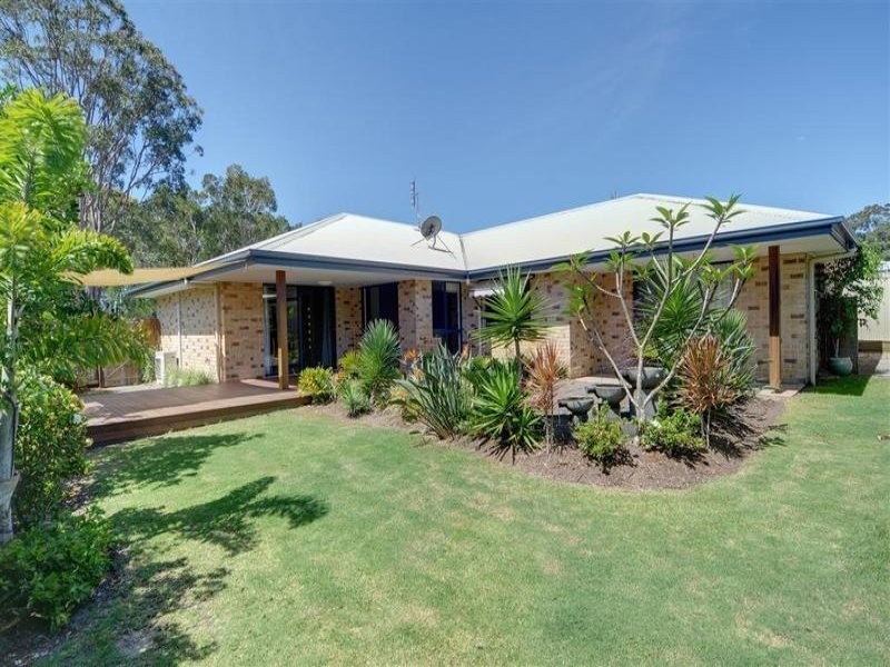 19 Cullen Drive, Little Mountain QLD 4551