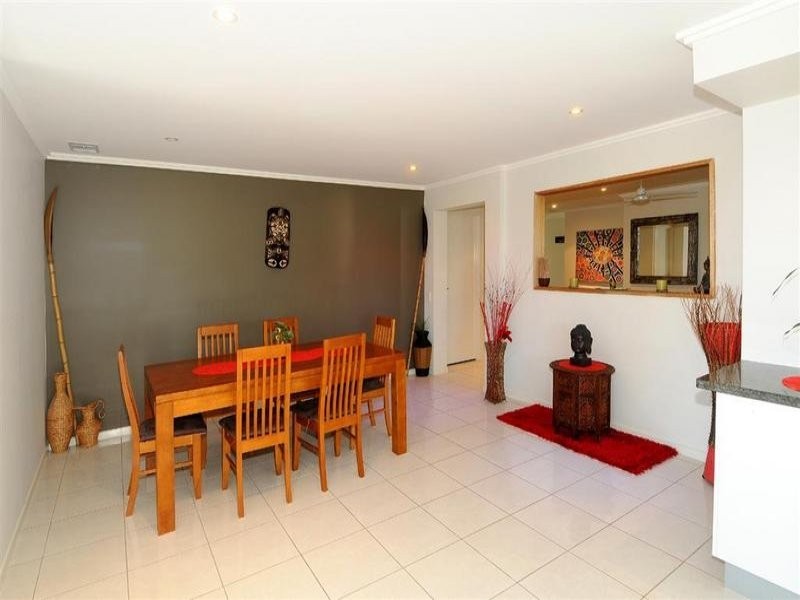 3 Jason Place, Little Mountain QLD 4551