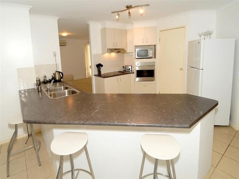 2 Kwila Place, Little Mountain QLD 4551