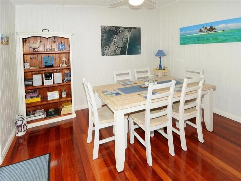 90 Landsborough Parade, Golden Beach QLD 4551