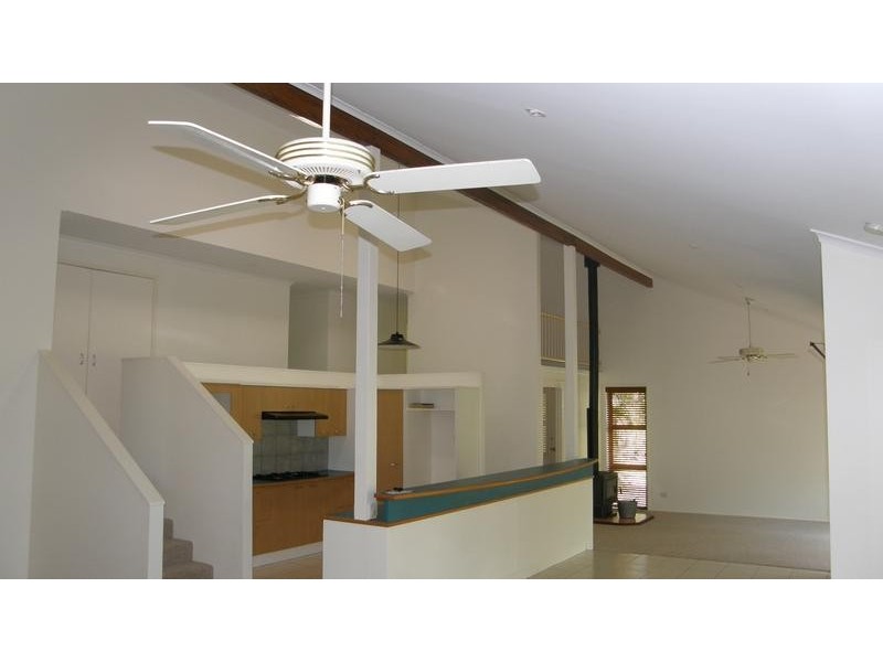 12 Winchester Road, Little Mountain QLD 4551