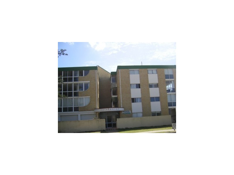 3/5 Dingle Avenue ” Culverston”, Kings Beach QLD 4551